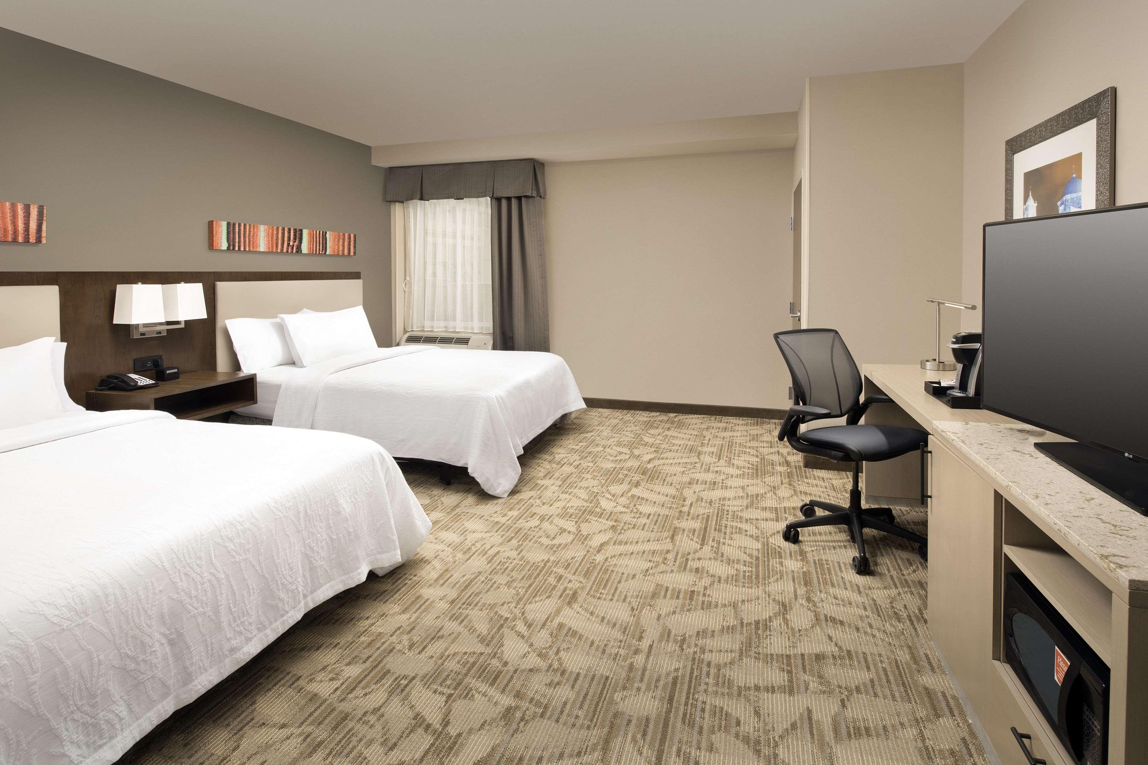 Hilton Garden Inn San Antonio Downtown Riverwalk Номер фото