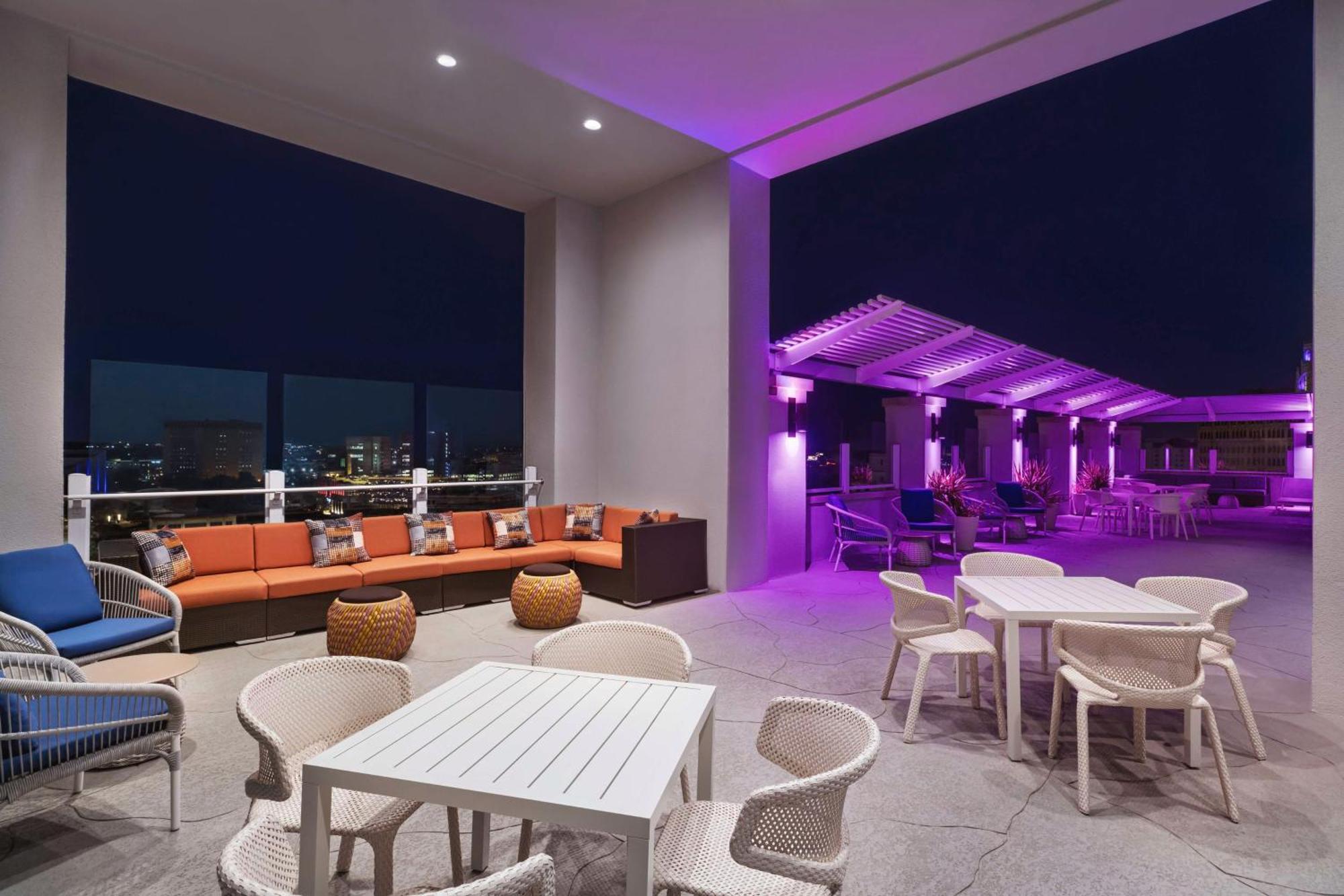 Hilton Garden Inn San Antonio Downtown Riverwalk Екстер'єр фото