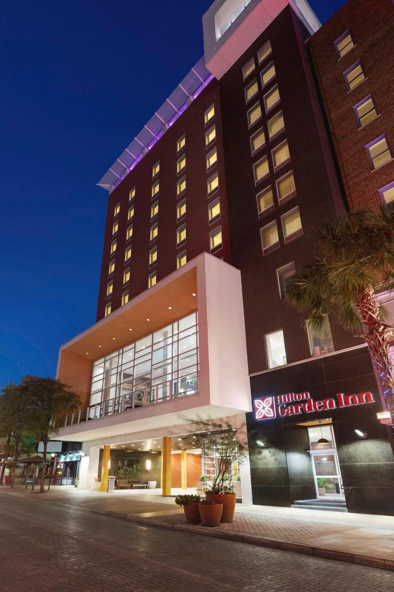 Hilton Garden Inn San Antonio Downtown Riverwalk Екстер'єр фото