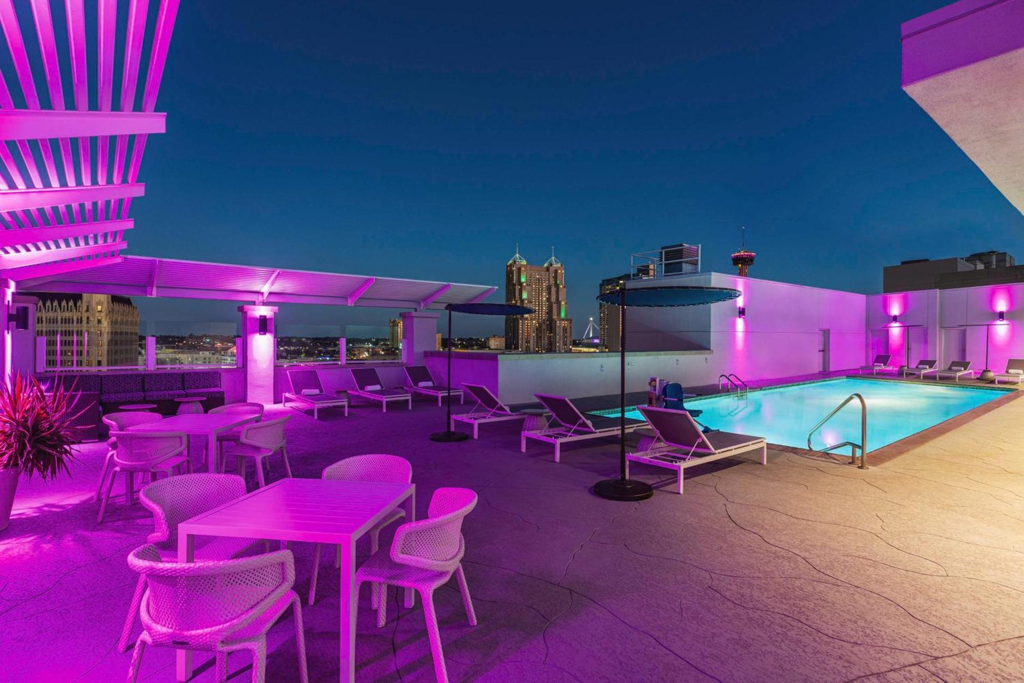 Hilton Garden Inn San Antonio Downtown Riverwalk Екстер'єр фото