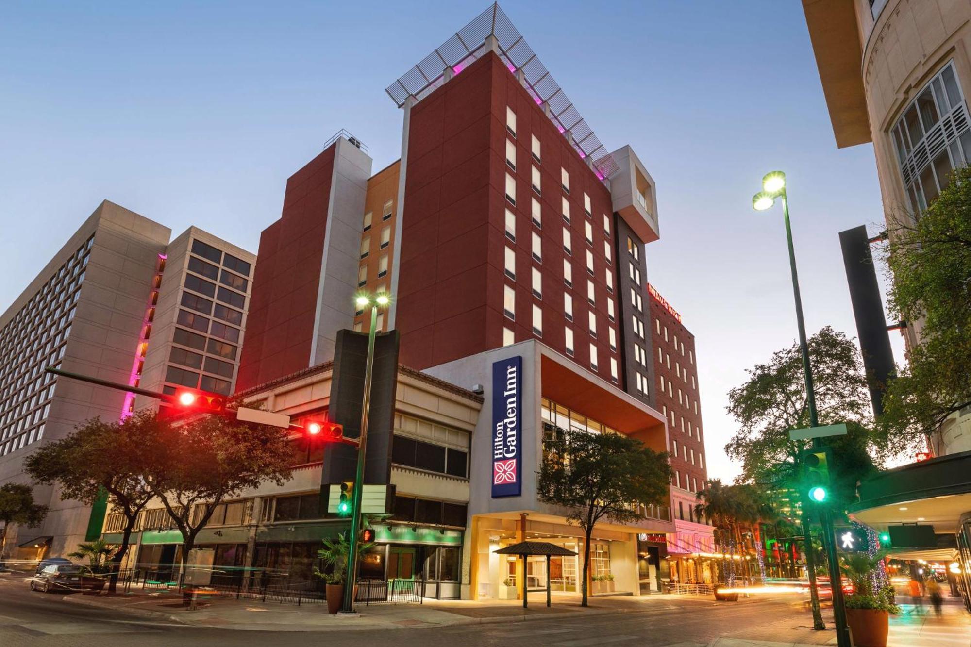 Hilton Garden Inn San Antonio Downtown Riverwalk Екстер'єр фото