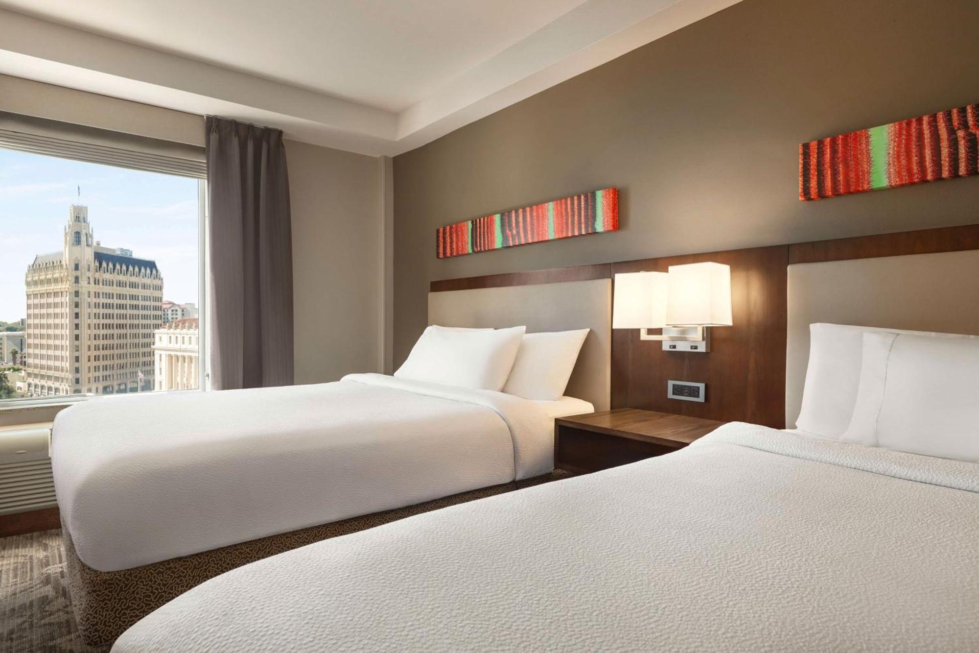 Hilton Garden Inn San Antonio Downtown Riverwalk Екстер'єр фото